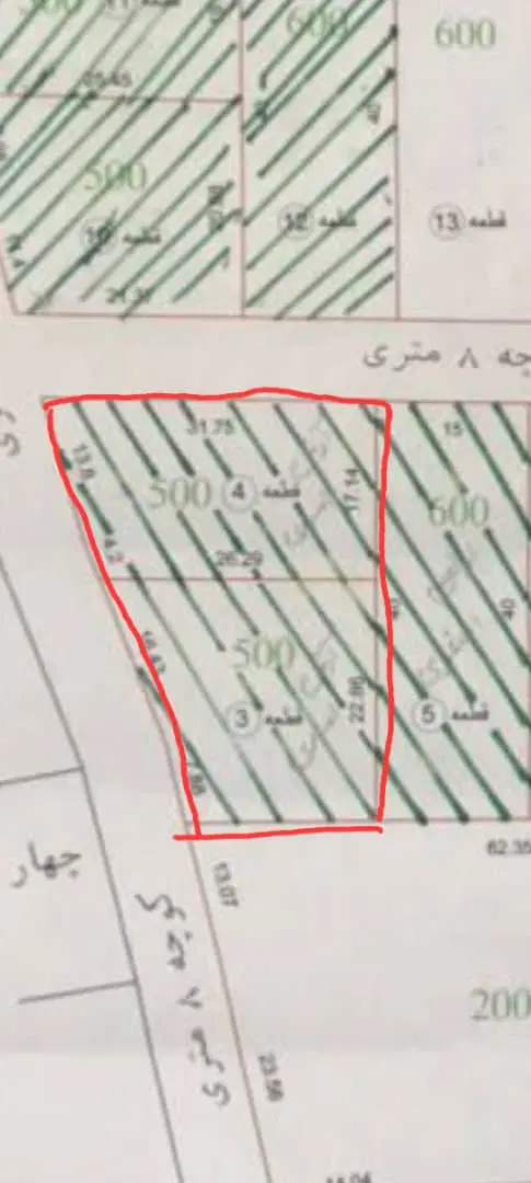 1000 متر زمین در خانه میران