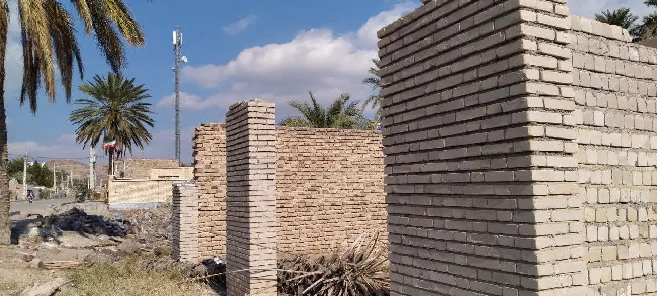 فروش زمین مغازه نیمه کاره