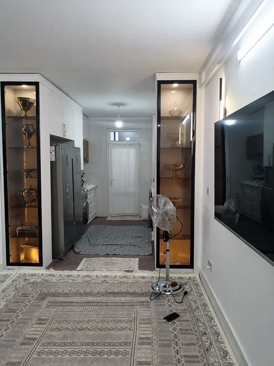 آپارتمان74متری2خوابه برخ حضرت ابوالفضل شیک وتمیز