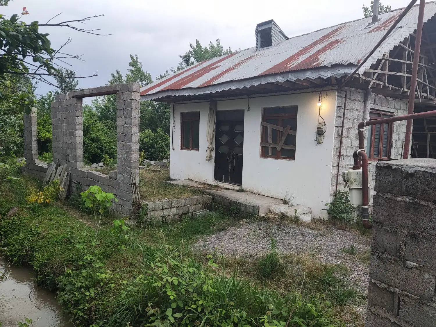ویلای خوش منظره ، خوش قیمت ، در روستای شهر سنگر