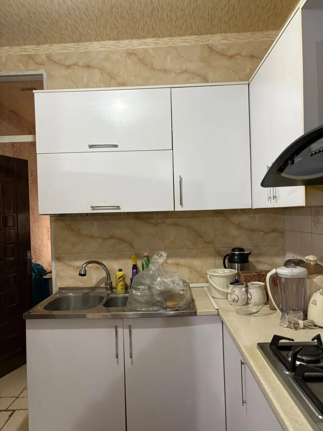 90متر دوخواب همکف تکواحدی آقا رحیمی  تخلیه