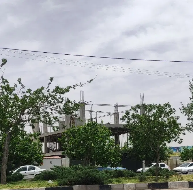 زمین  ۲۵۰ متر جنب مجتمع_ بازرگانان _ بنکداران