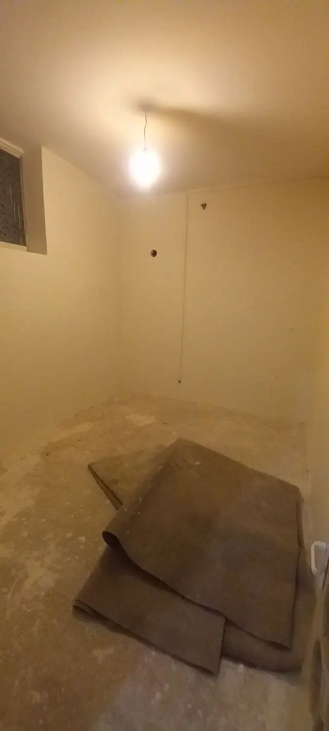 انباری ۷۰متری همکف دوخوابه