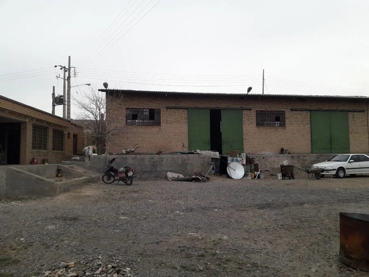 رهن اجاره کارخانه ایزوگام وقیر