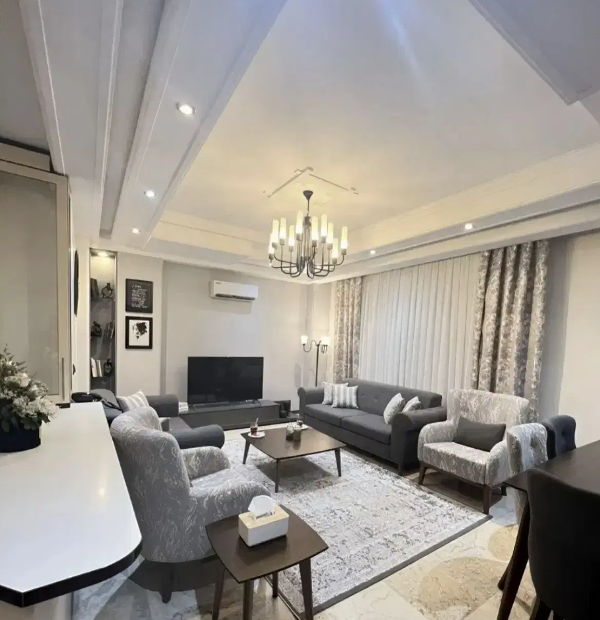 آپارتمان ۸۰ متری پارکینگ اختصاصی معلم