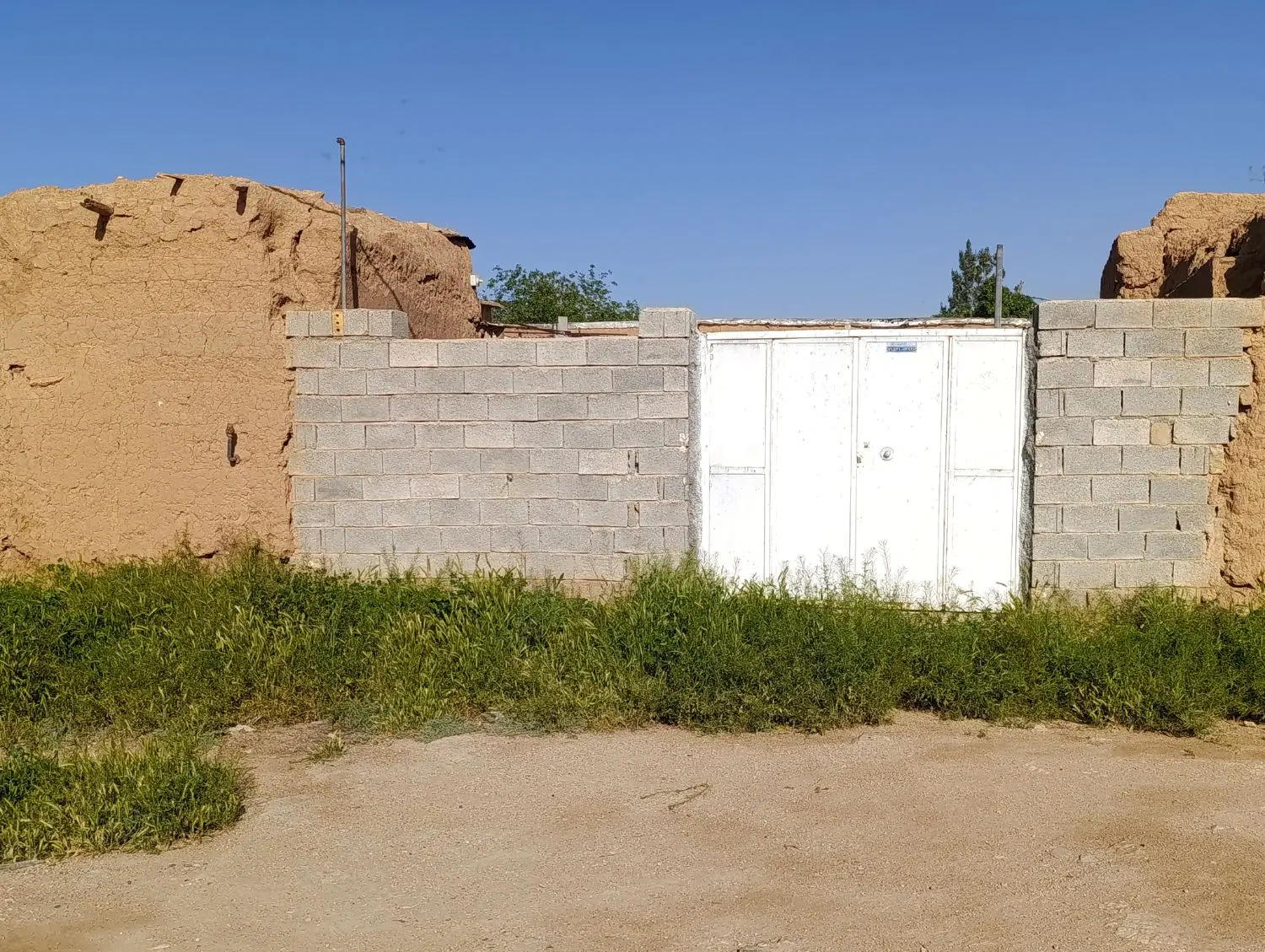 ملک مسکونی۲۳۰متری داخل طرح هادی روستای دودج