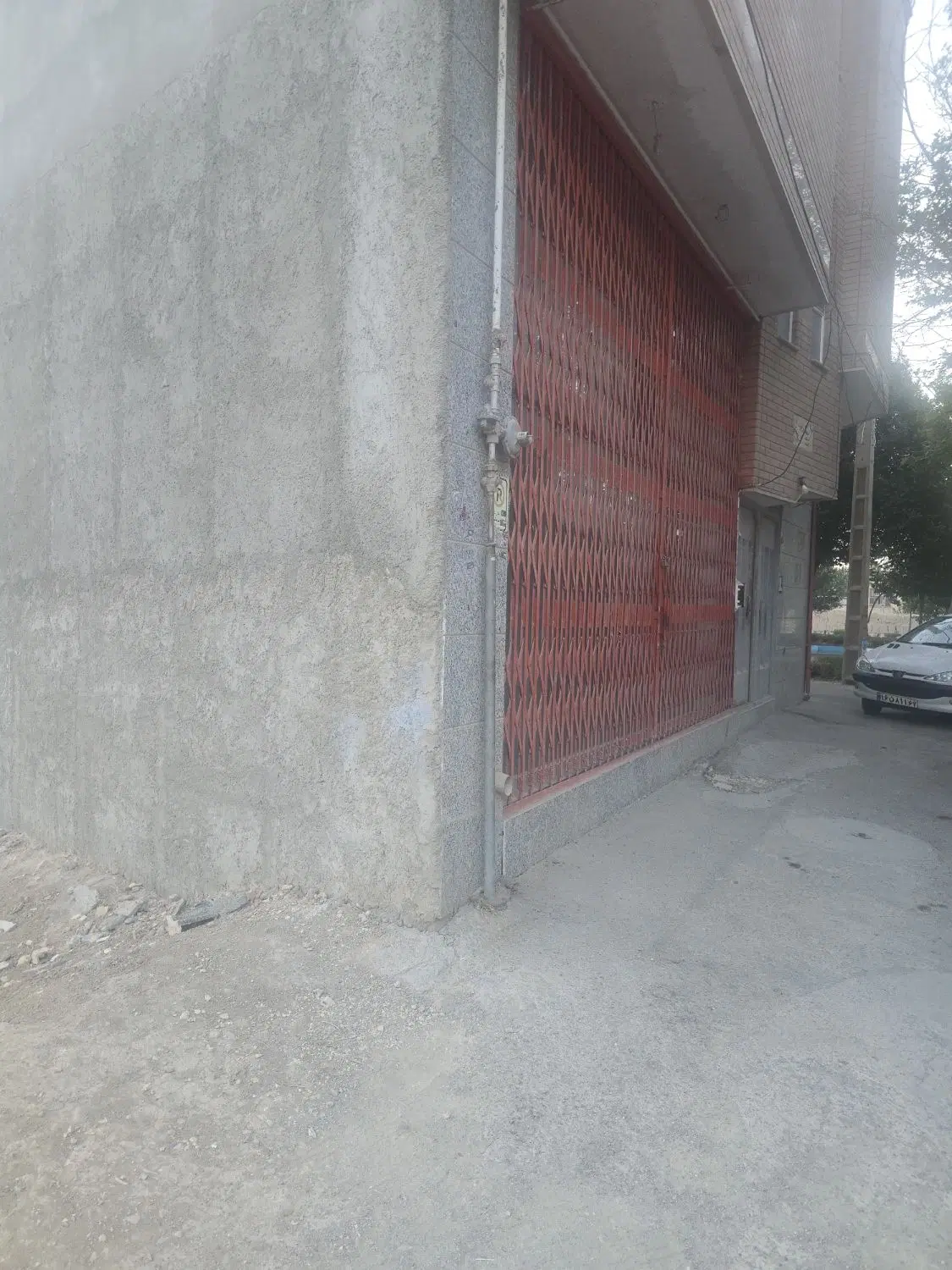 مغازه فروشی