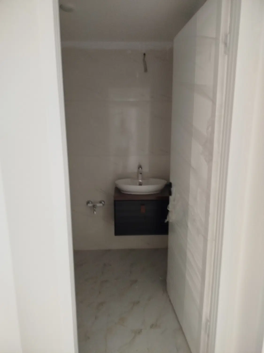 حسابی شمالی 165 متر سه خواب فول امکانات