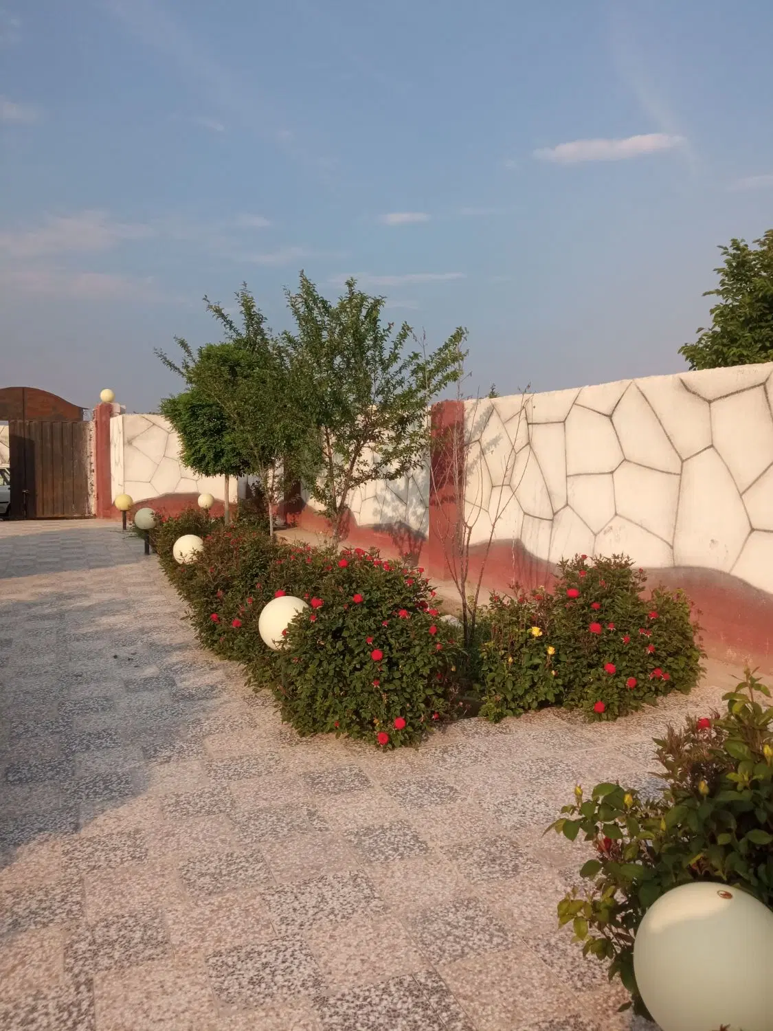 باغچه ۴۰۰ متری