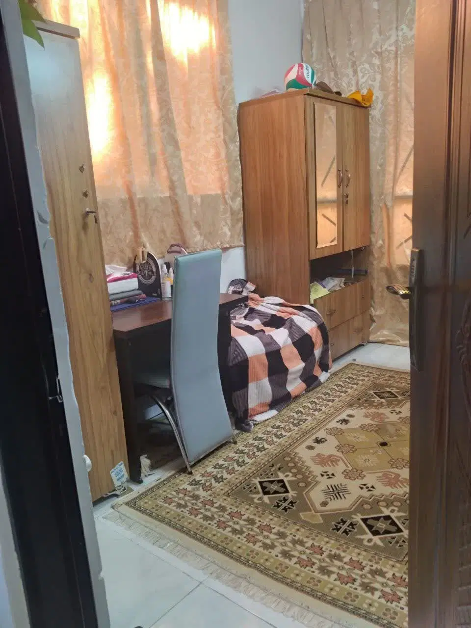 آپارتمان دوخوابه پارکینگ دار _املاک سراج