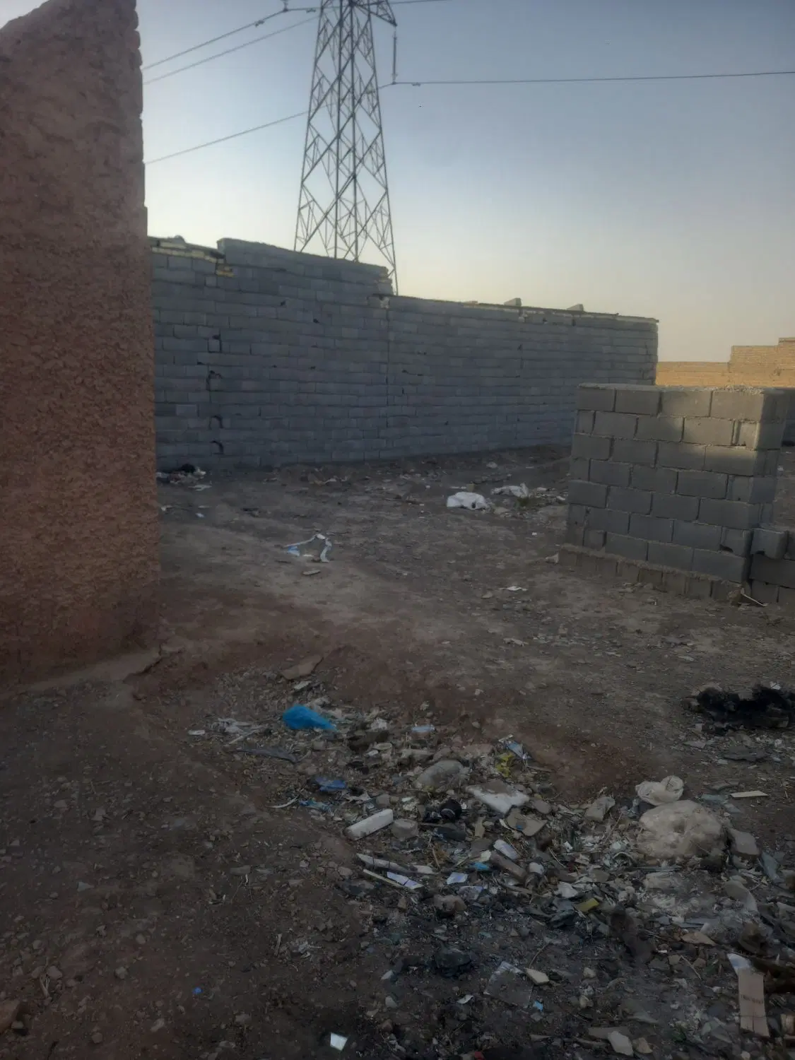زمین کارگاهی کانال نوربخش دینان ۱۶۵ متر دوکله