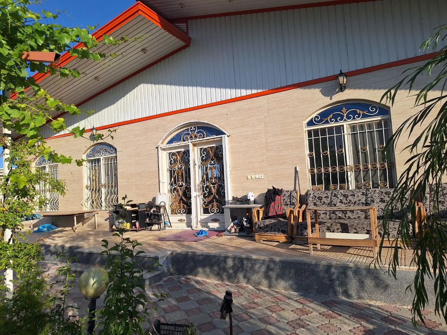 ۸۰۰متر صوفیان چسبیده به شهر