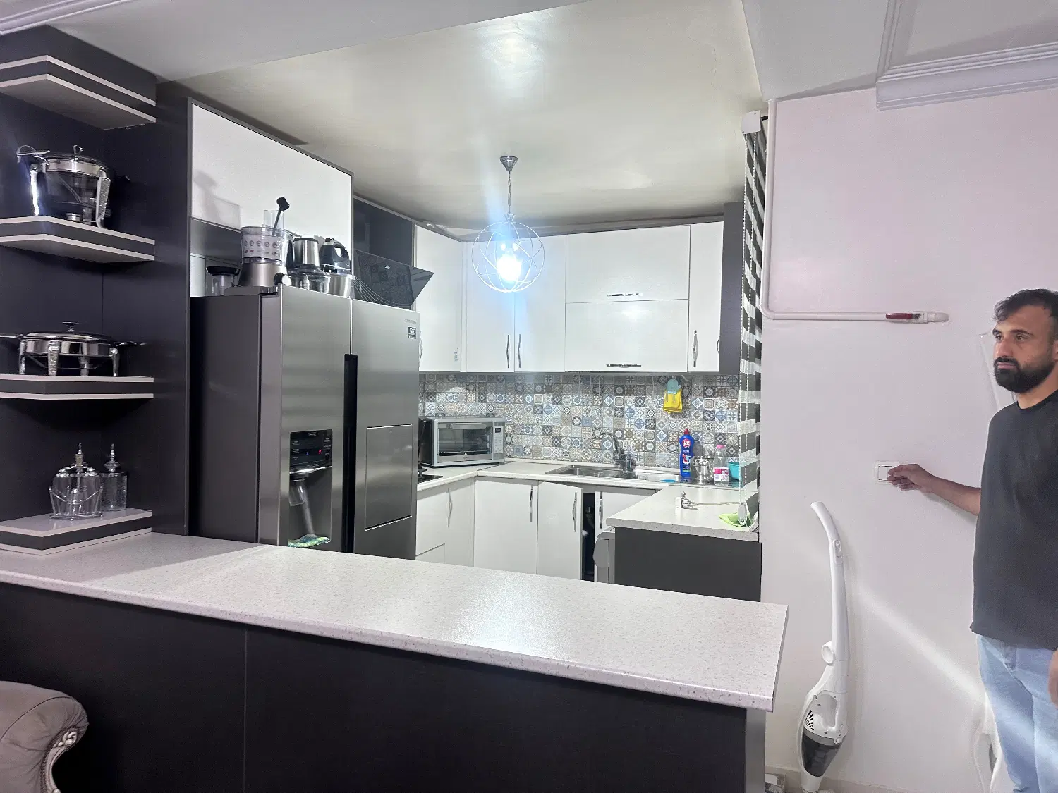 ۵۵متر با پارکینگ و انباری بازسازی خ ۱۳۷ سلطانی