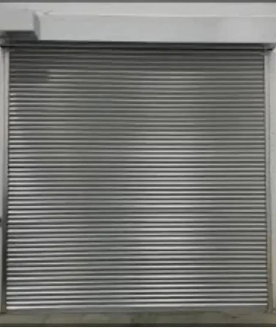 مغازه فروشی