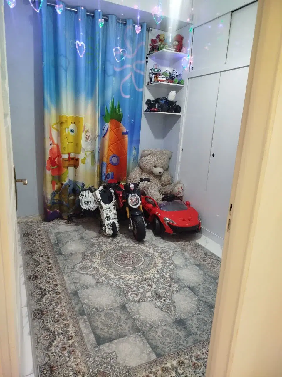 واحد 75 متری برای فروش