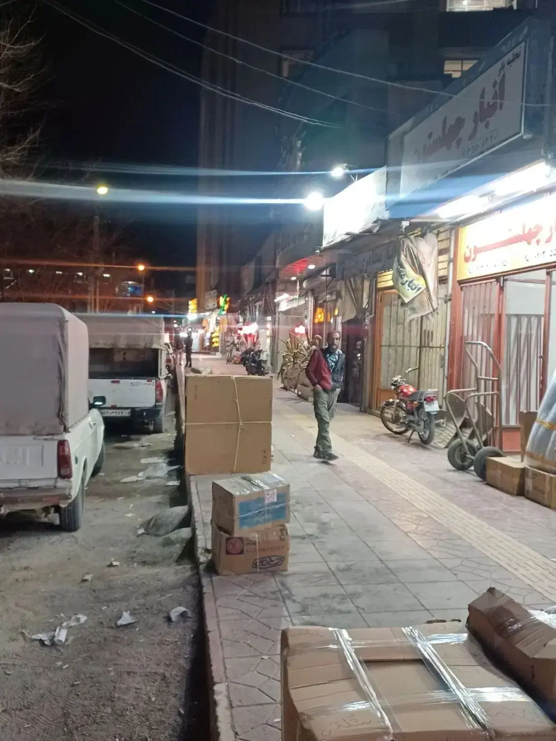 فروش مغازه تجاری ۴۹ متری خوش قیمت بر خیابان کاوه