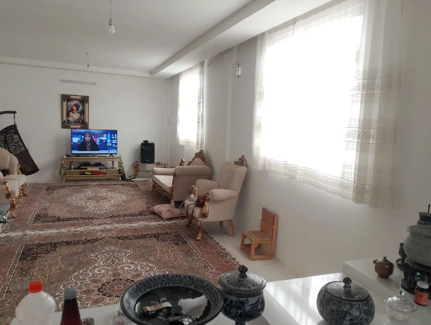 هم خونه خانم