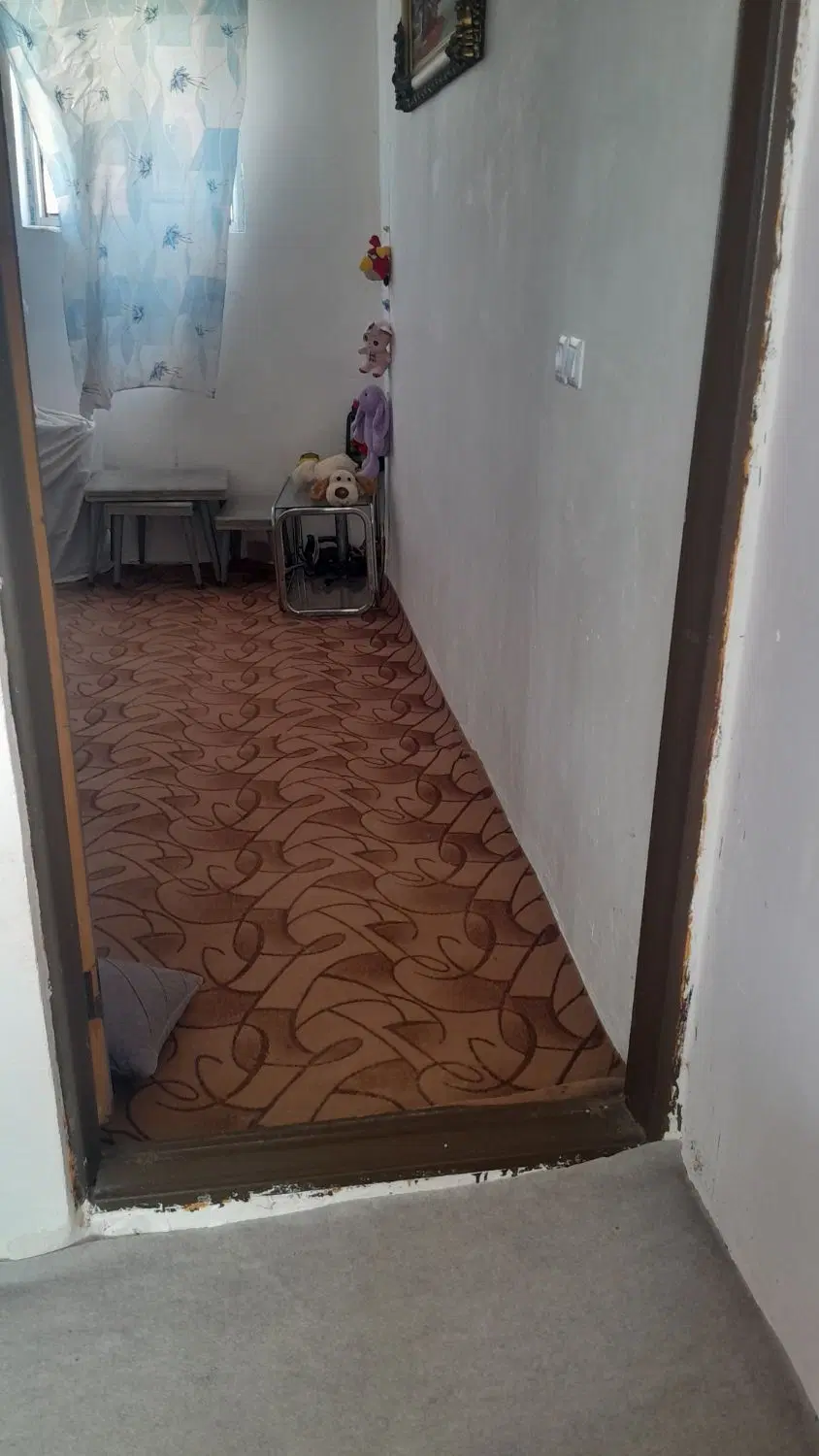 آپارتمان دوخوابه تمیز