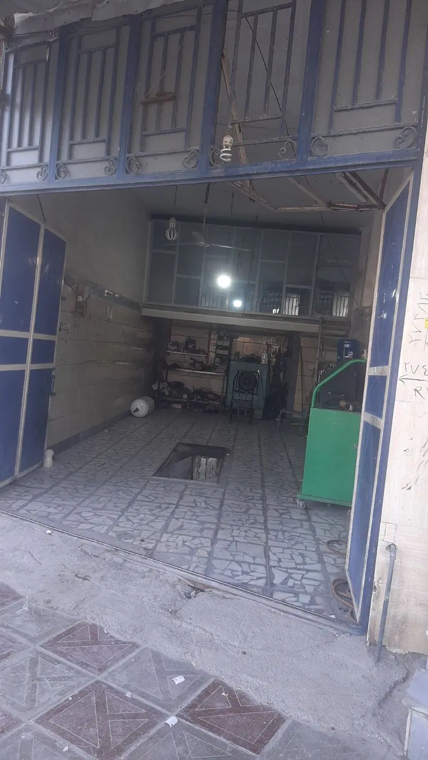 فروش مغازه تجاری