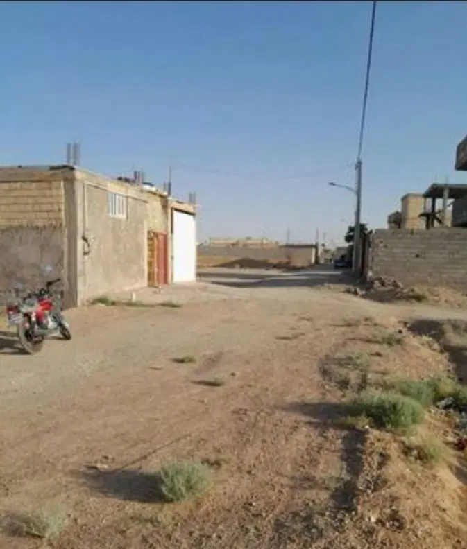 زمین عین۲ وکالت دار