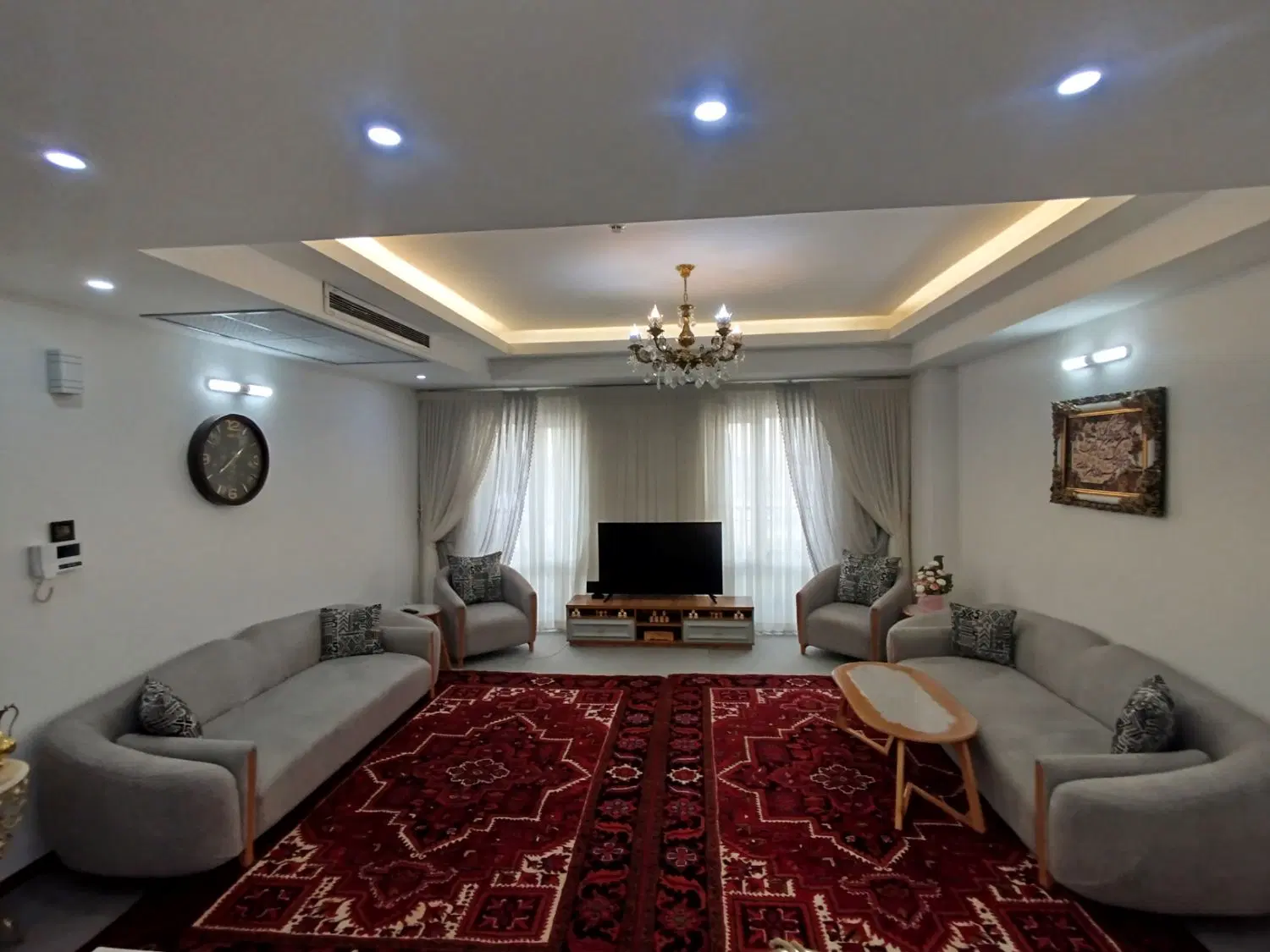 آپارتمان لاکچری، برج فردوس