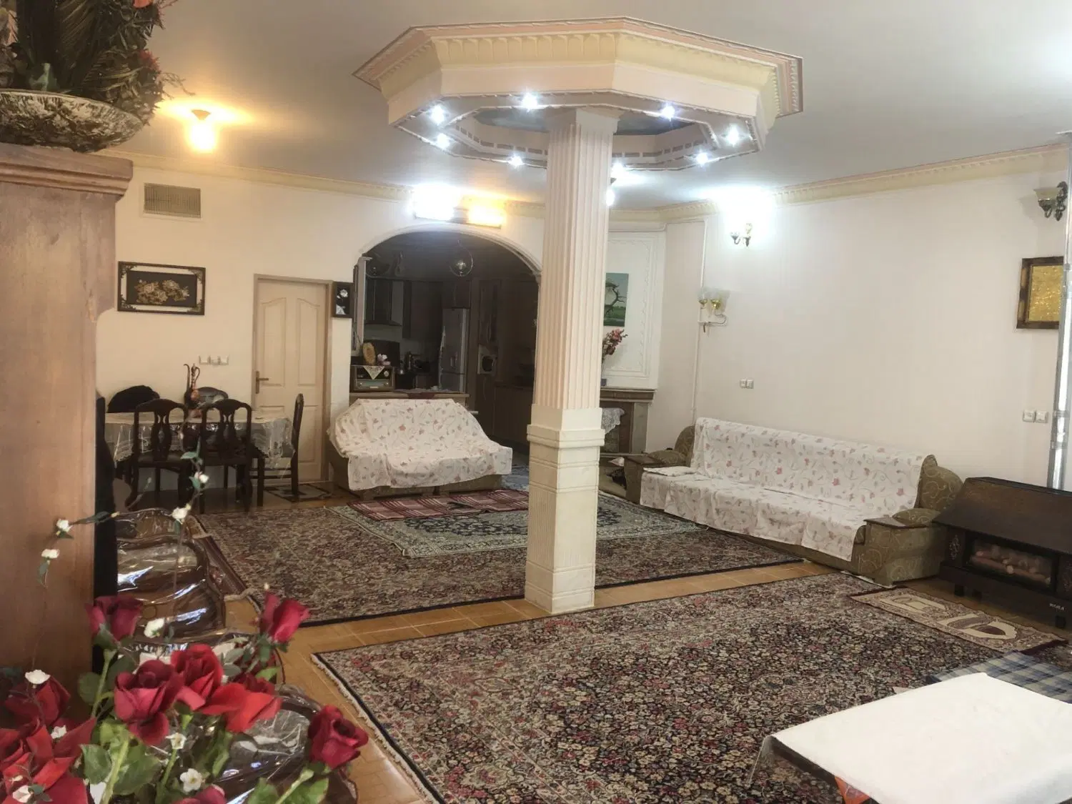 خانه دوطبقه چهارراه طلوع
