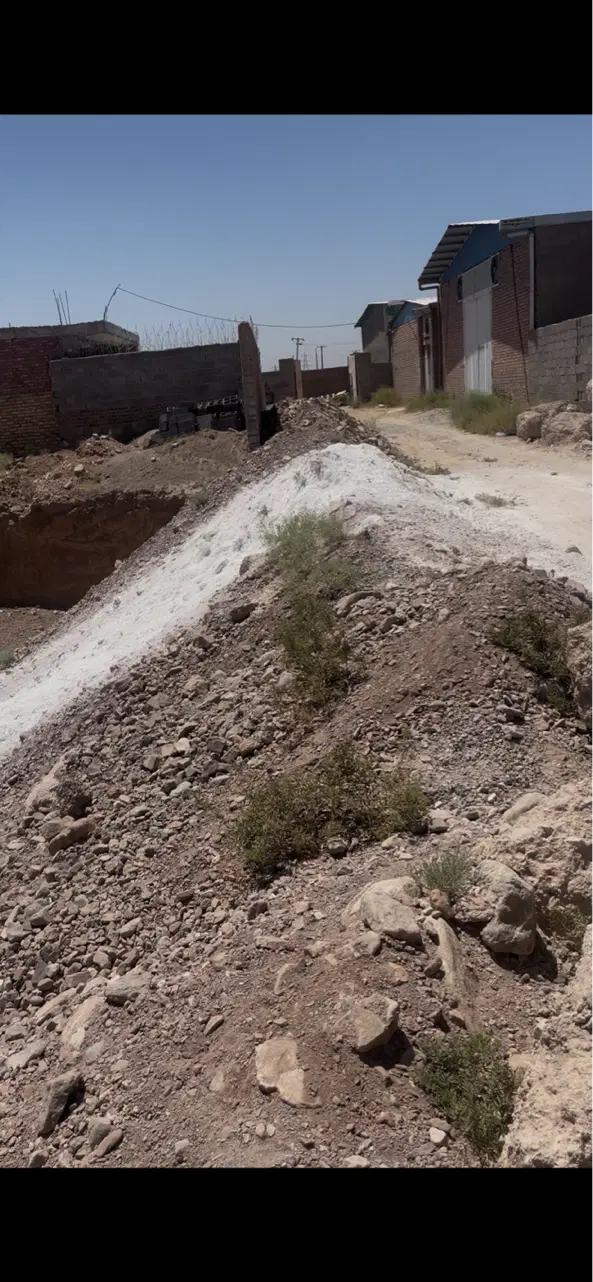 ۱۶۳متر زمین دو نبش کوچه۲شرف اباد پشت انتخاب من