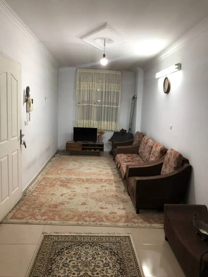 آپارتمان ۴۰ متری خیابان لرستان