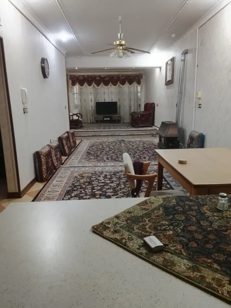 منزل دو طبقه