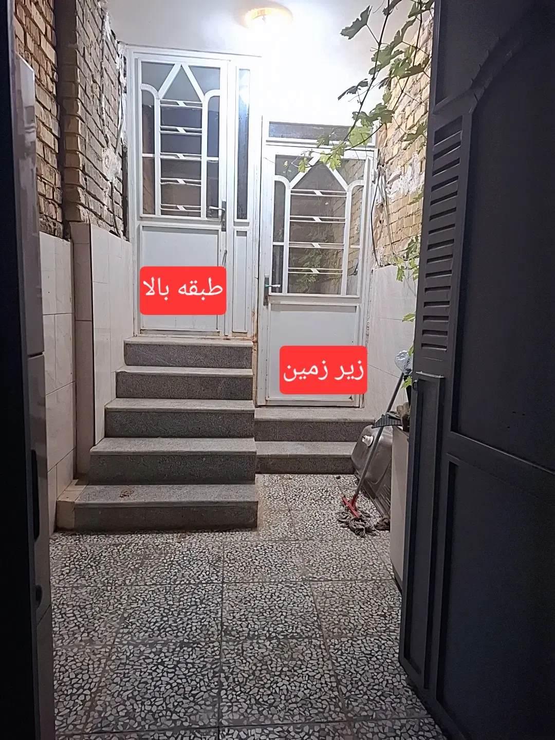 اپارتمان دو خوابه با زیر زمین
