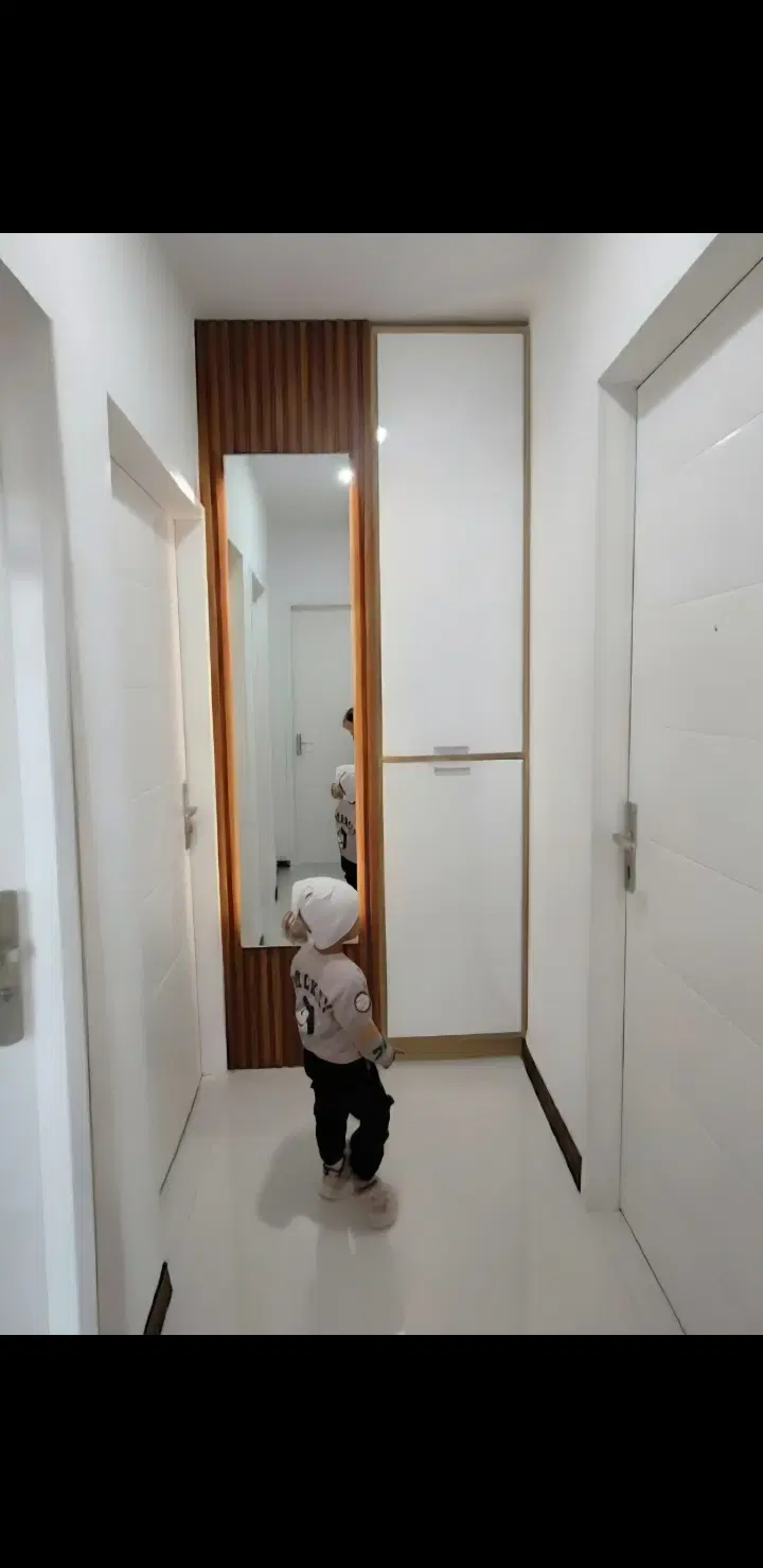 واحد مجتمع لاله ۱۰۰ متری