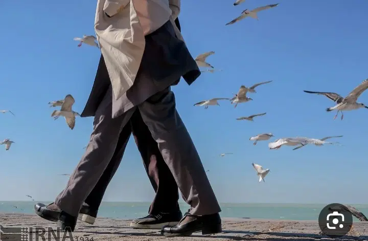 واحد۱۶۵ متر وپژه دوستدارن شنا و پیاده روی ساحلی