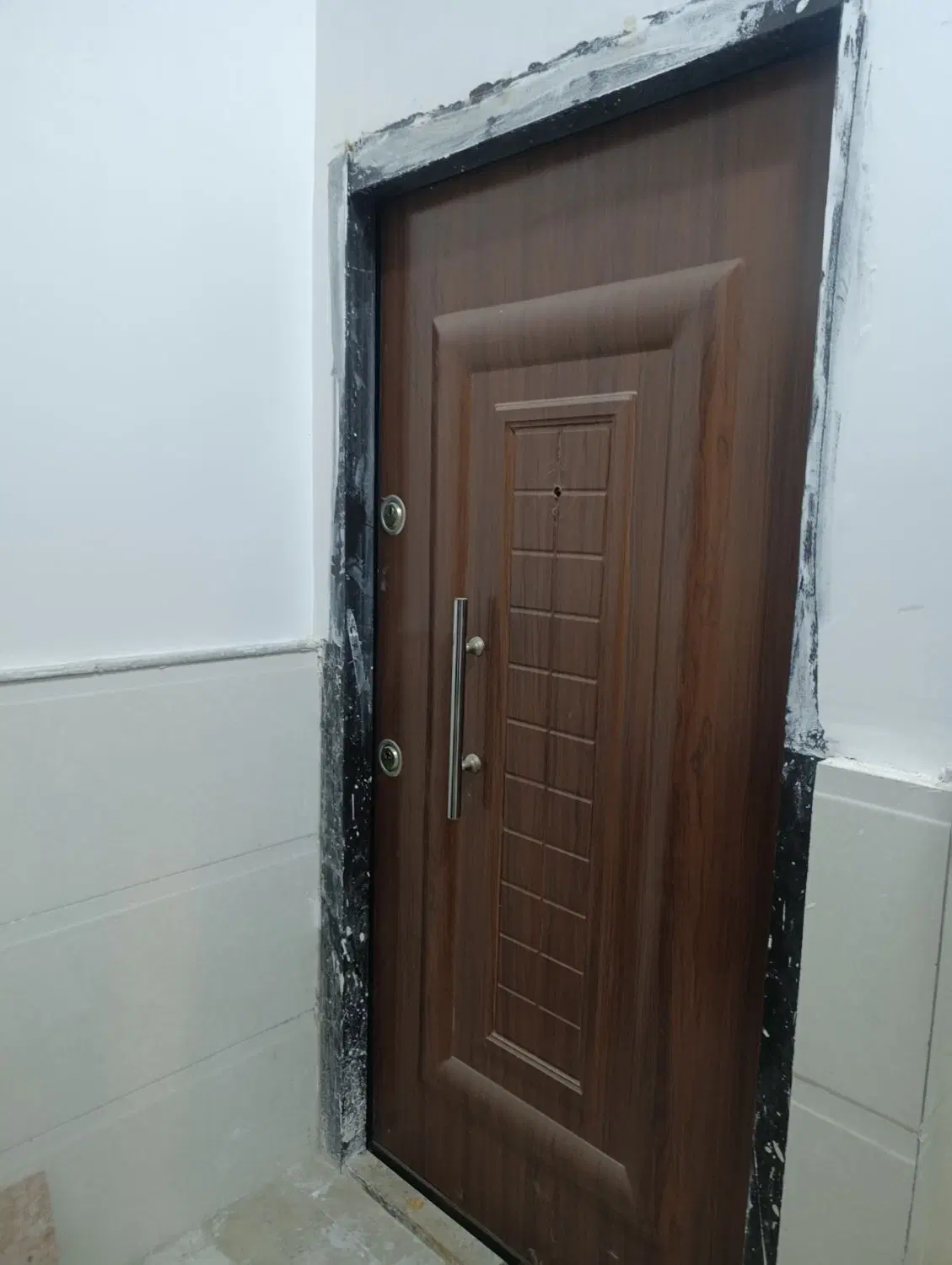 واحد ۸۰متری دو خوابه