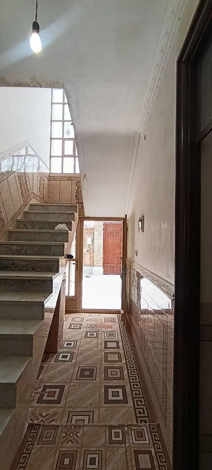 فروش منزل مسکونی دزک بالا