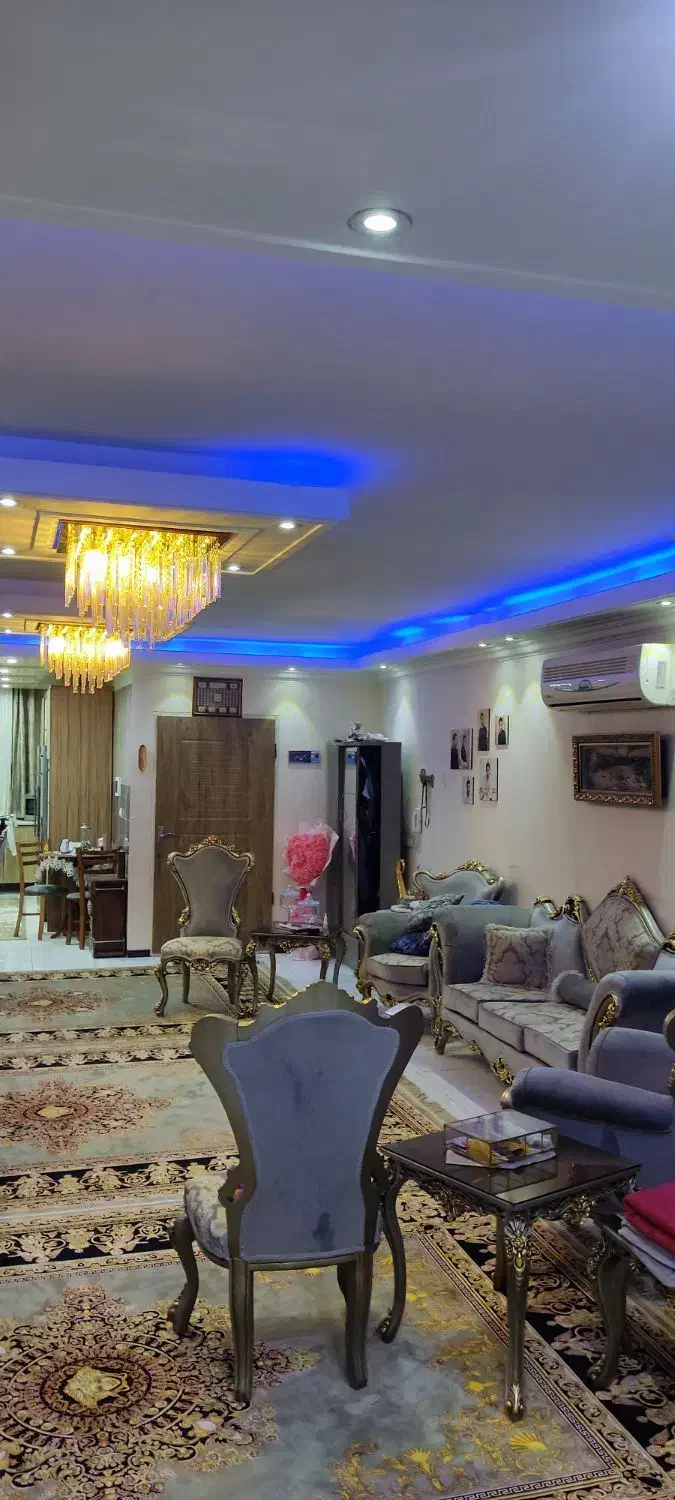 آپارتمان 100متری خوش نقشه