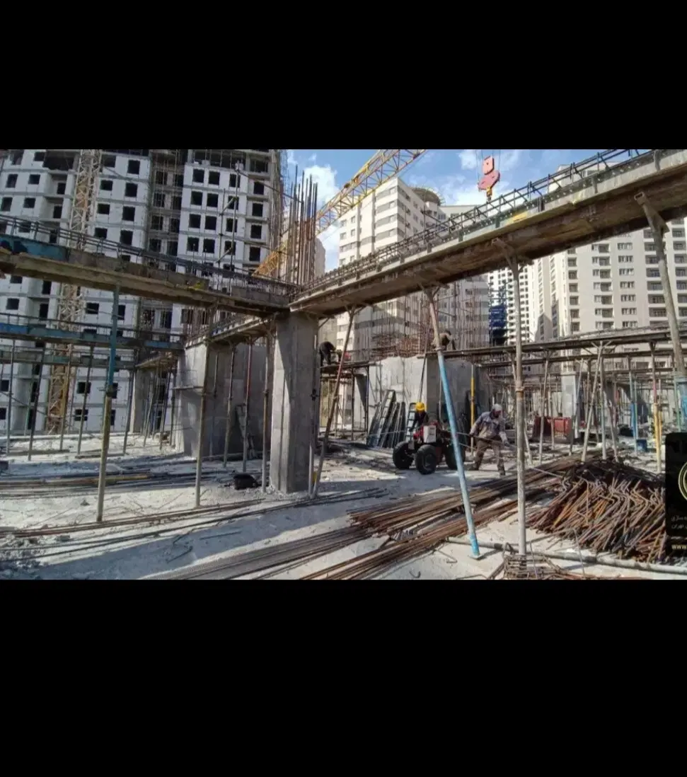 واحد 93 متری چیتگر
