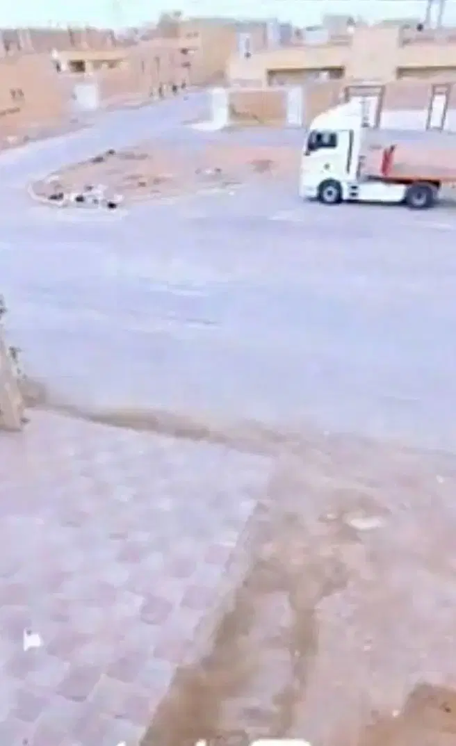 خانه نیمه ساز دوطبقه شهرک شهدا