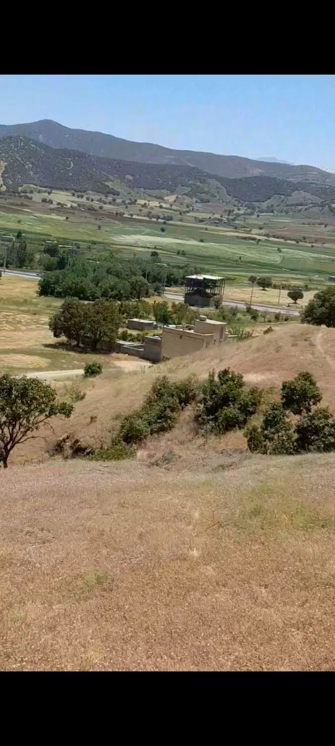 زمین مسکونی