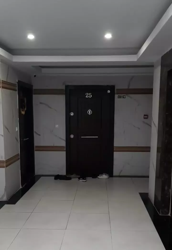 آپارتمان ۱۰۰ متری لوکس و نوساز