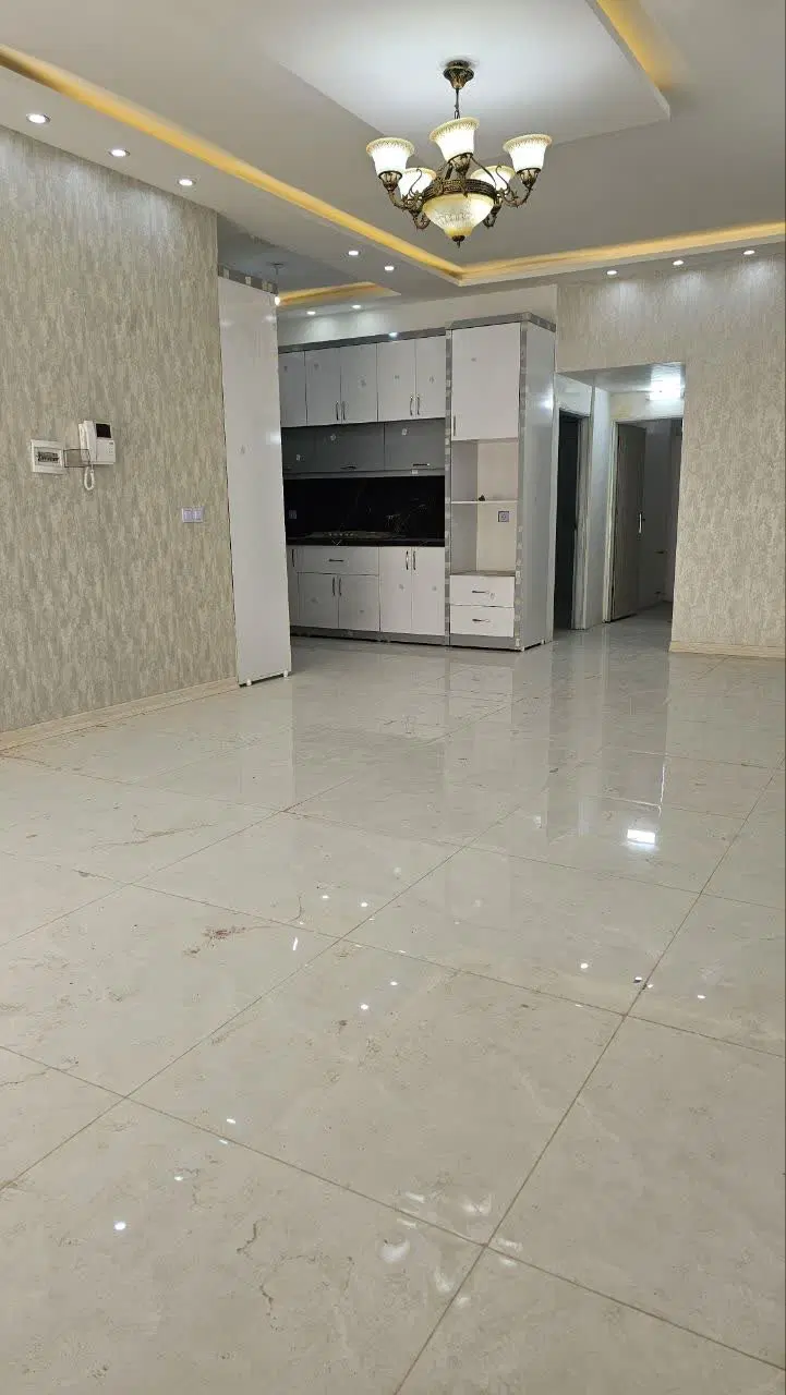 آپارتمان 105 متری _  شیک  _ دوخوابه