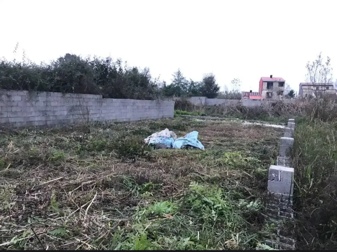 فروش ۲۰۰ متر مسکونی