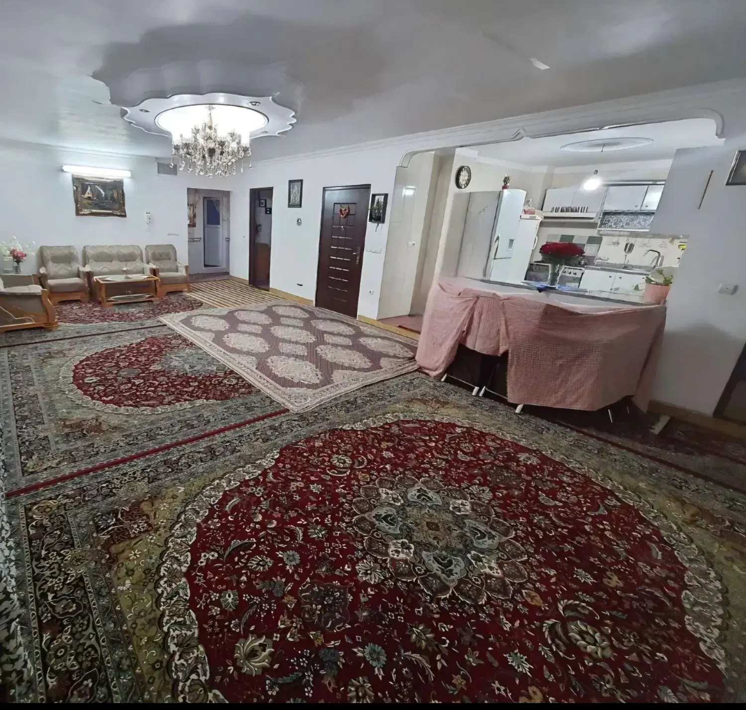 فروش آپارتمان   ۱۲۵ متره  بلوار  جهادیه