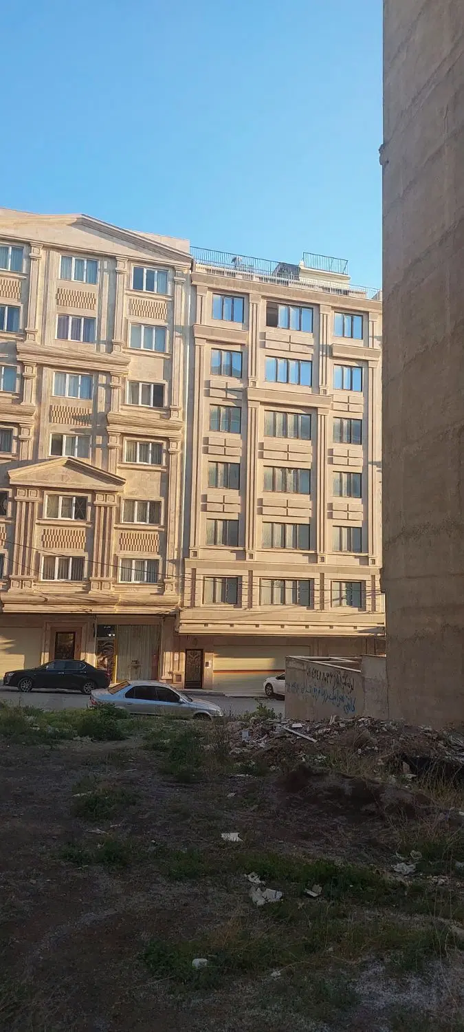 فروش یک ساختمان ۷طبقه تک واحدی دوکله در مرزداران
