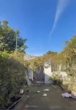 زمینی به مساحت ۴۴۸ متر