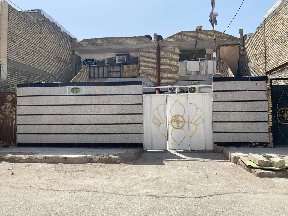 اهواز کوی علوی خیابان رضوی روبروی کلانتری ۱۷ فرعی۳