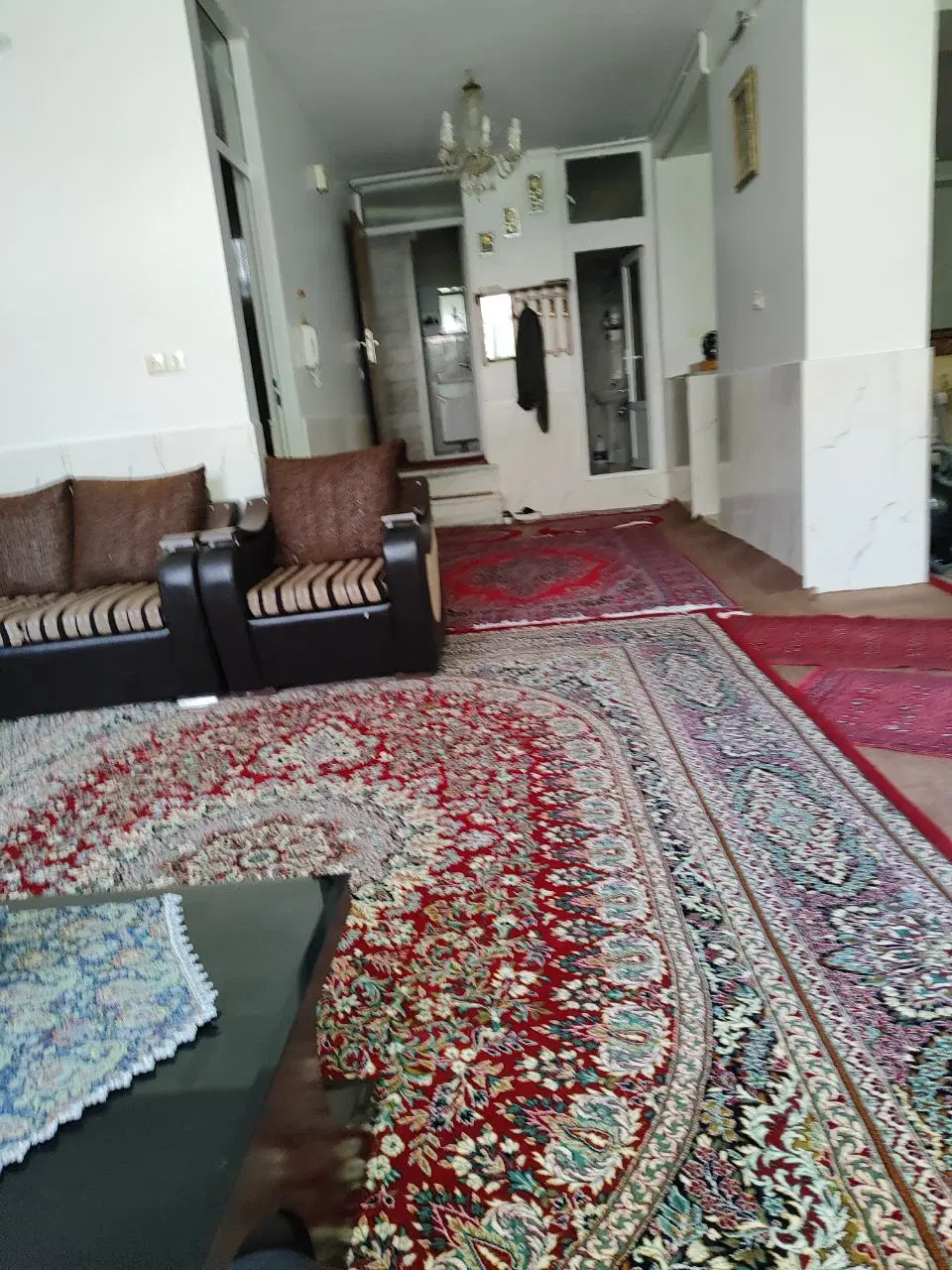 اقامت روزانه و هفتگی یک واحد حیاط دار مبله