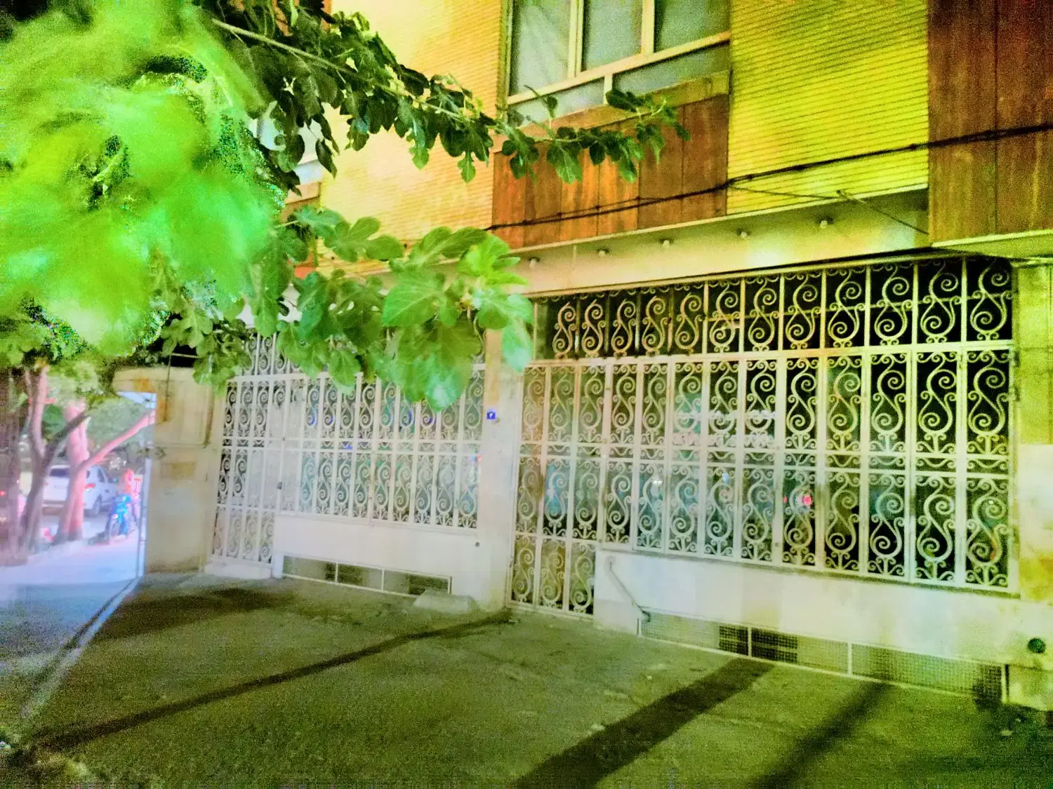 ۷۰متر تجاری مغازه و زیرزمین