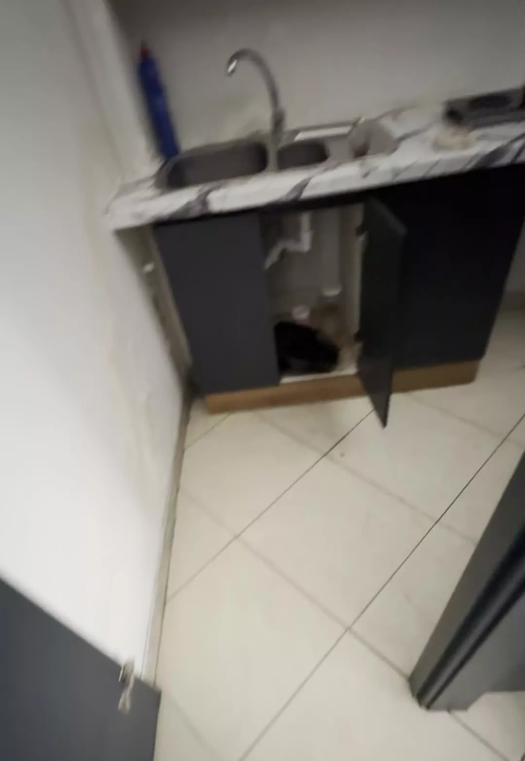 مغازه ۴۰ متری کیانمهر