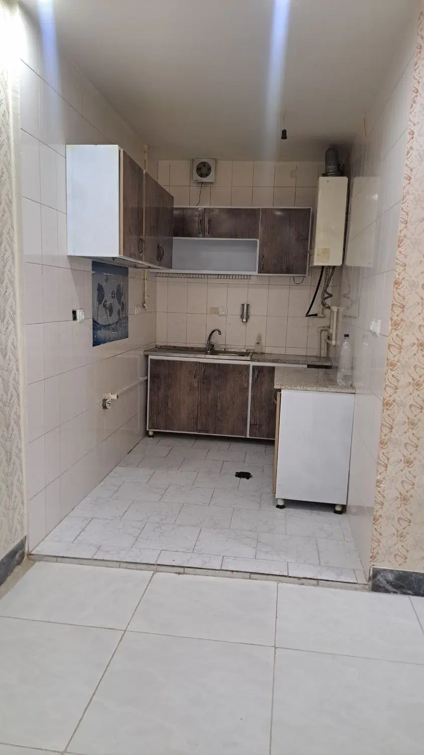 اجاره و رهن منزل مسکونی همکف