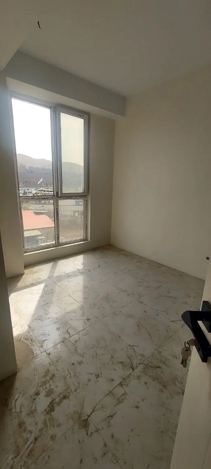 ۸۳متر۲خ نوساز دو نبش فول . شاهکار نور ونقشه